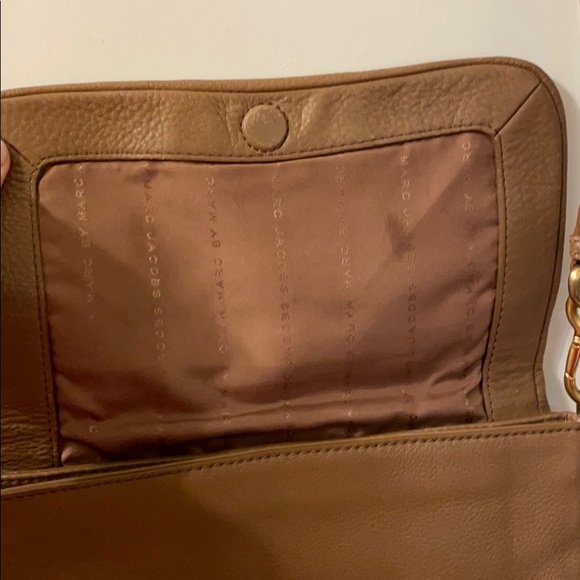 Marc Jacob too hot to handle crossbody - Picture 5 of 8